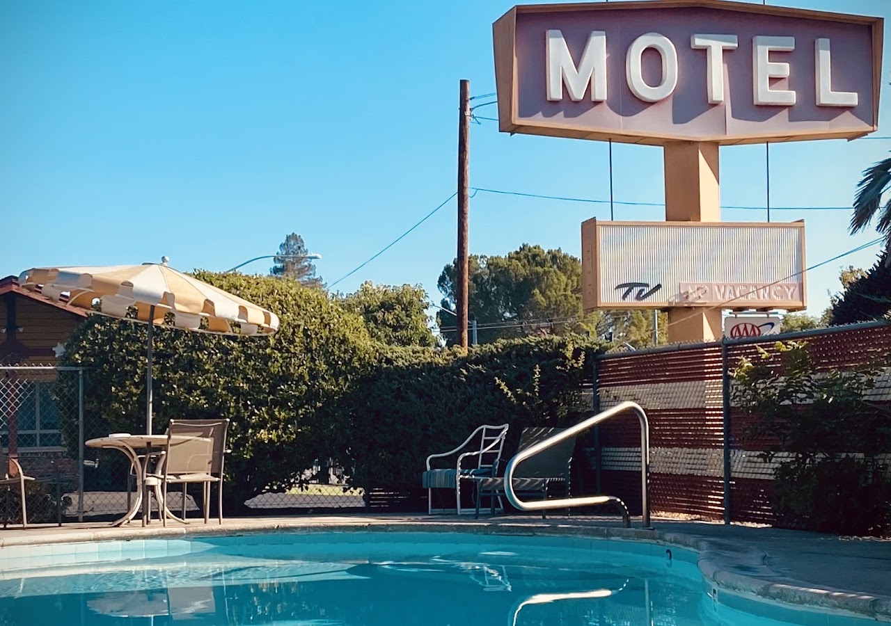 Melody Ranch Motel — photo 3