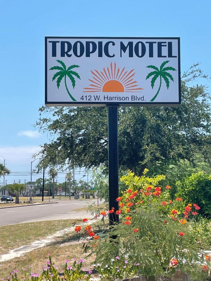 Schooner Motel — photo 1