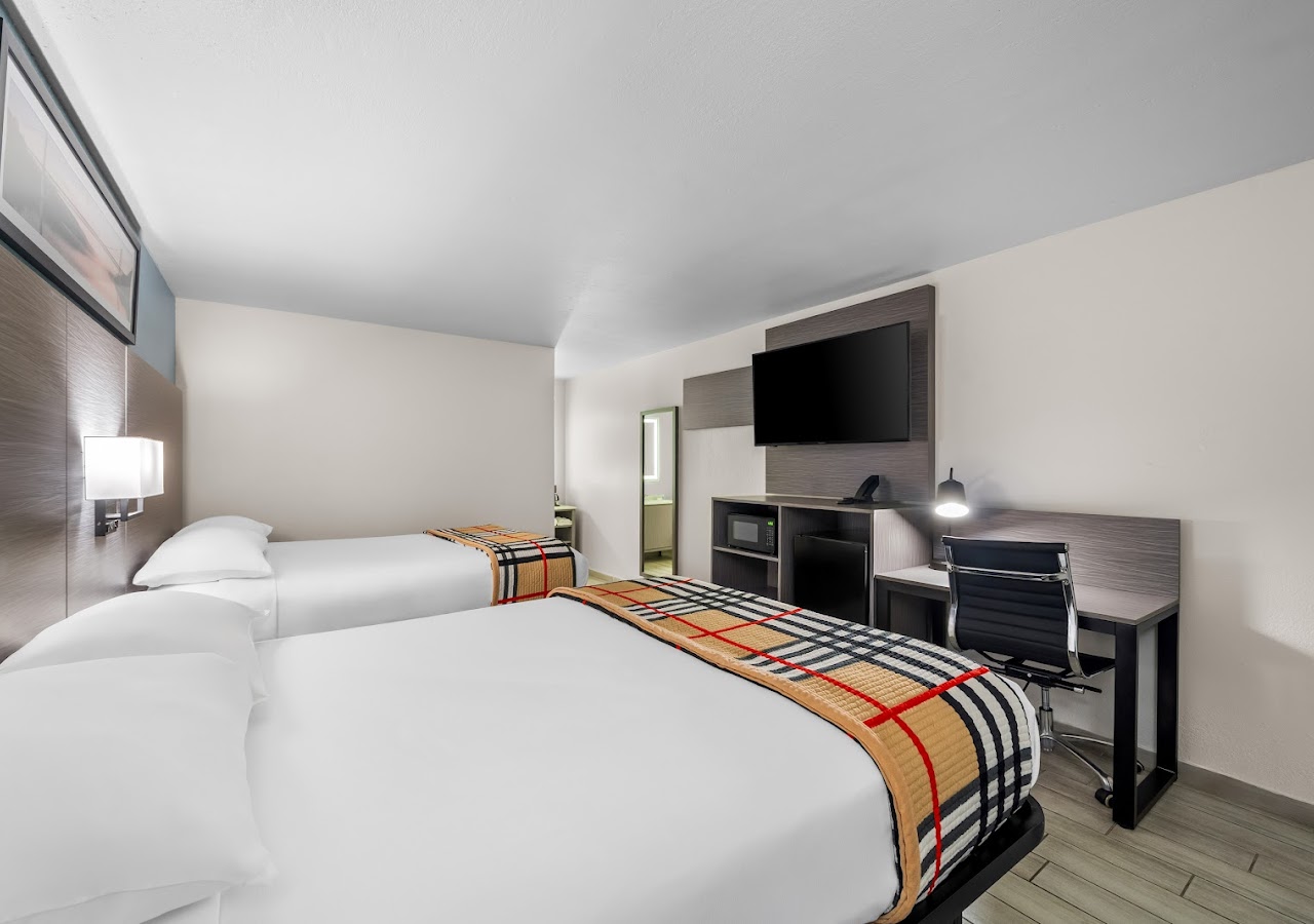 Regency Inn of Winter Haven — photo 2