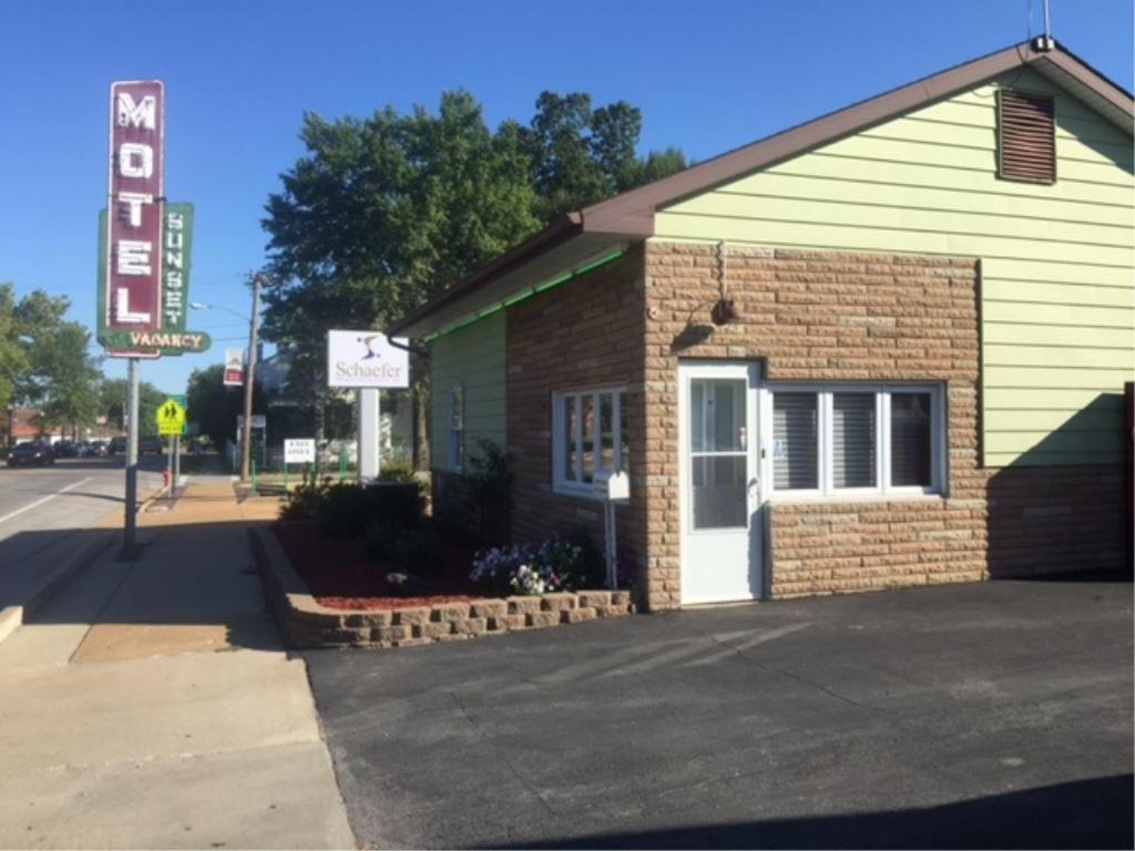 Sunset Motel — photo 1