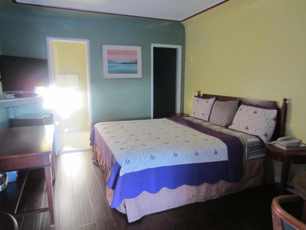 Travel Eagle Inn Motel — photo 1