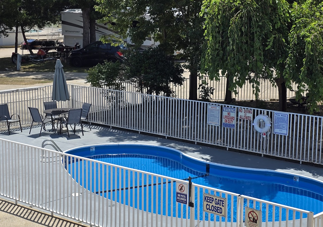 Willow Tree Inn & RV Park — photo 3