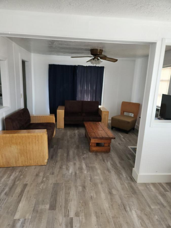 7 Beachside inn — photo 1
