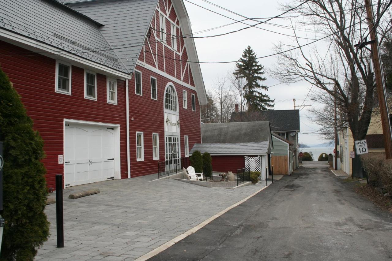 Visions Inn — photo 1