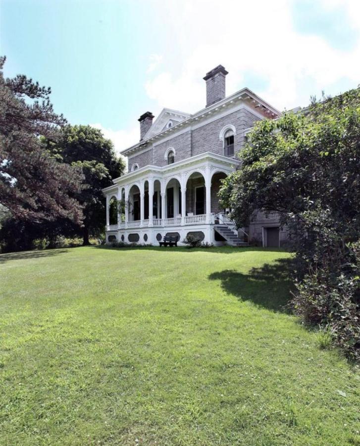 The New York House Bed & Breakfast — photo 1