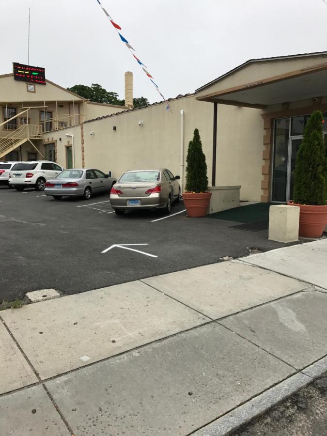 American Motor Lodge — photo 1