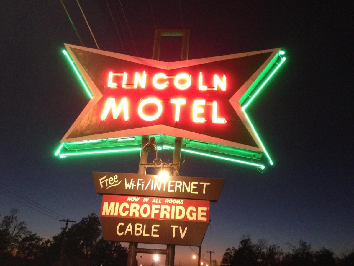 Lincoln Motel — photo 1