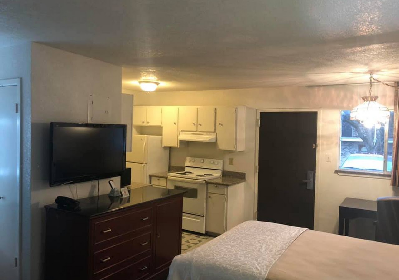 Ranch House Inn & Suites — photo 2