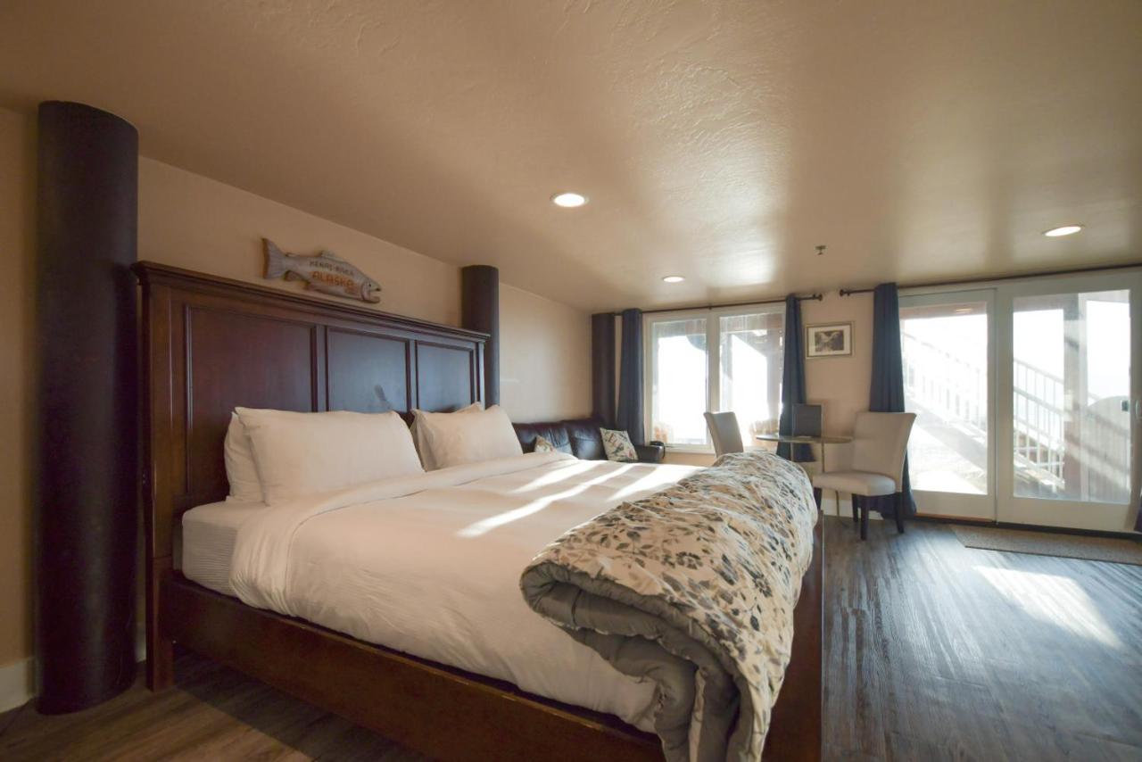Red Door Lodge — photo 1
