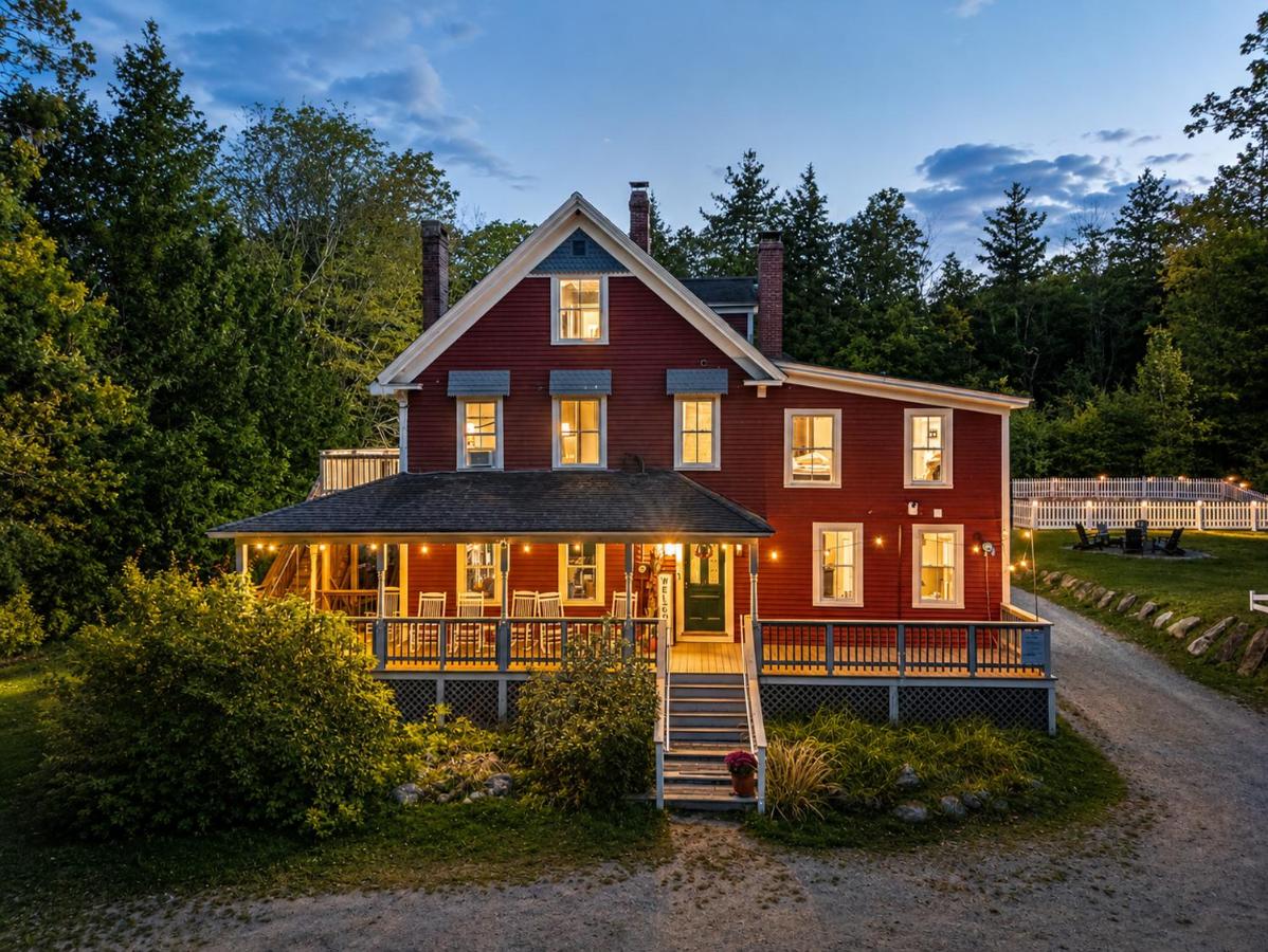Bartlett Inn & Cottages — photo 1