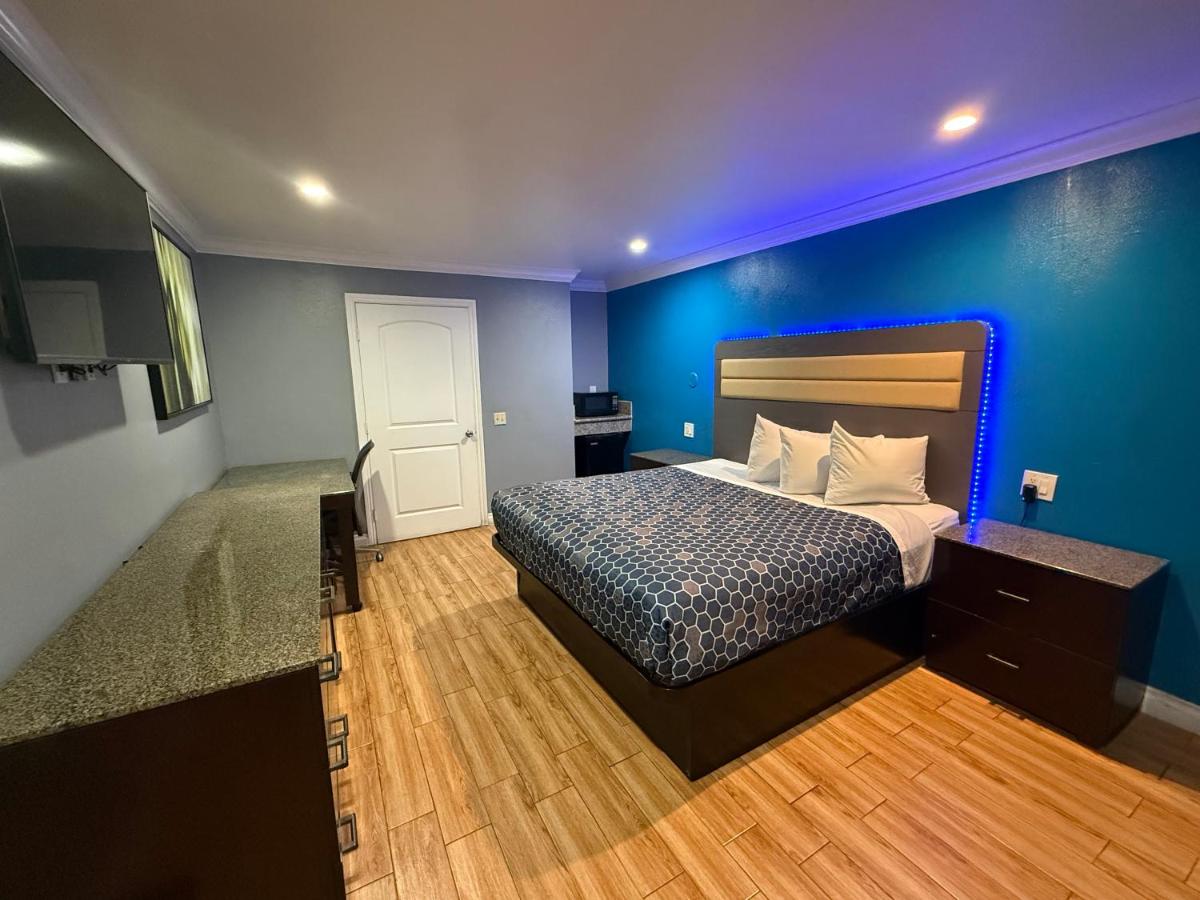 Atlantic Bell Hotel — photo 1