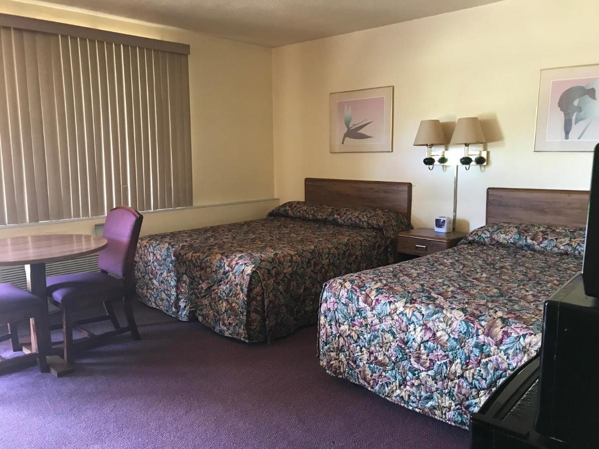 Allenwood Motel — photo 1