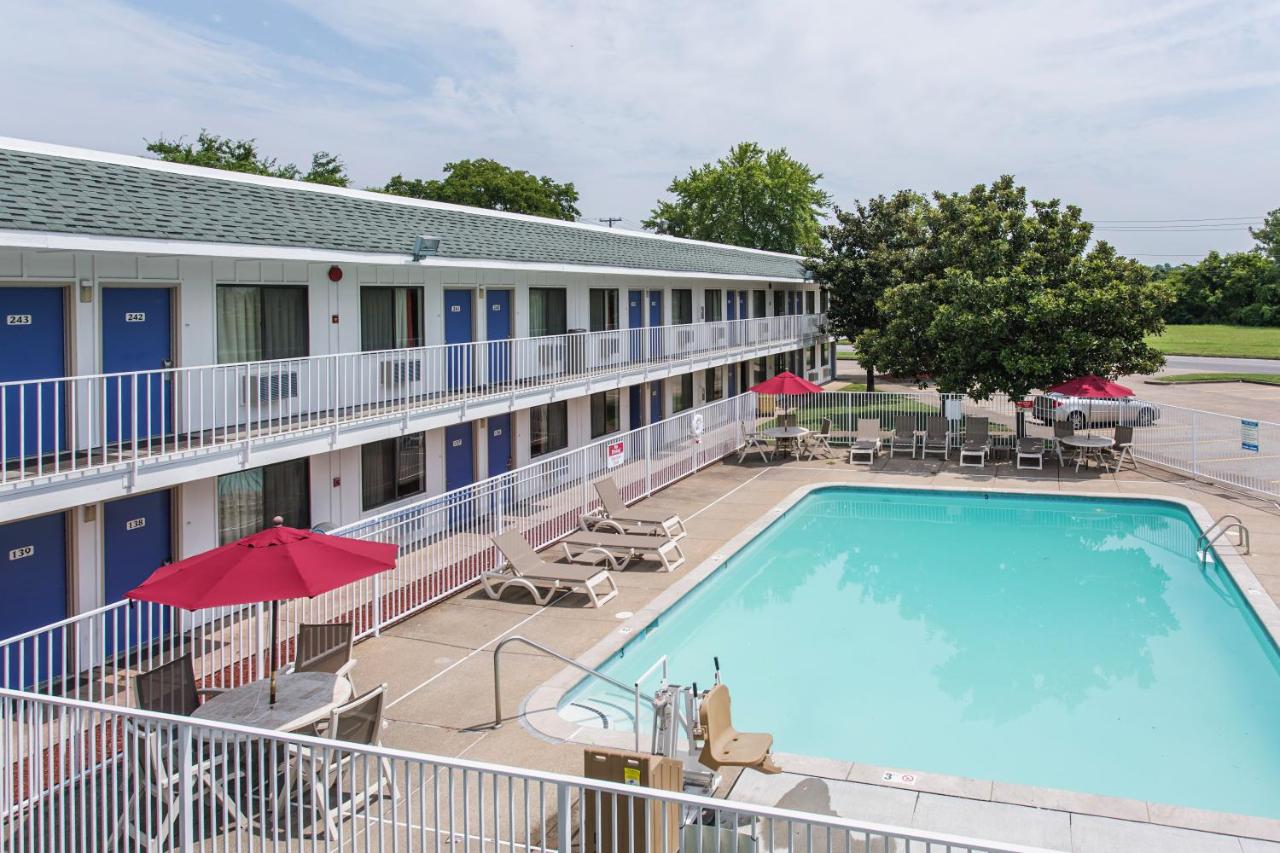 Nashboro Motel — photo 1