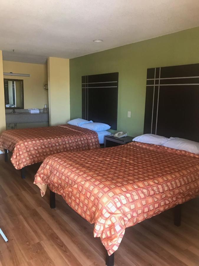 RED CROWN INN — photo 1