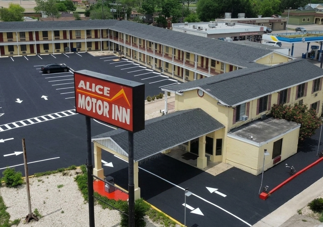 Alice Motor Inn — photo 1