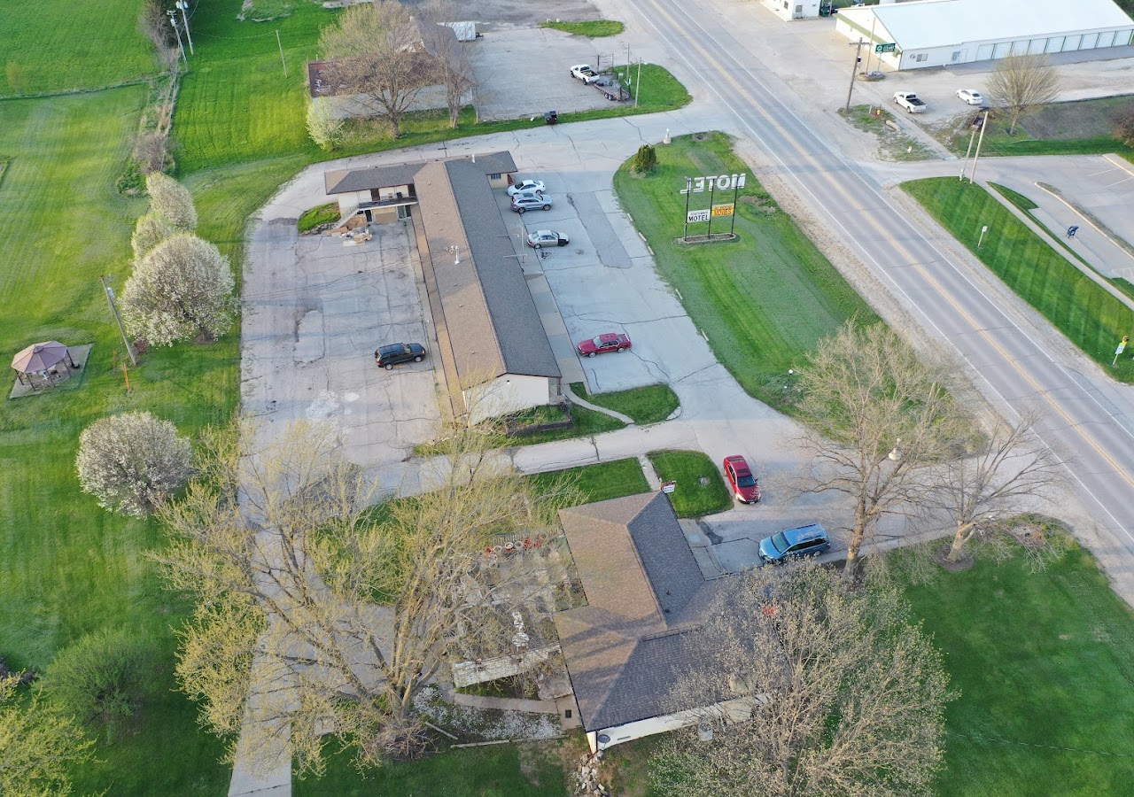 Edgetowner Motel — photo 3