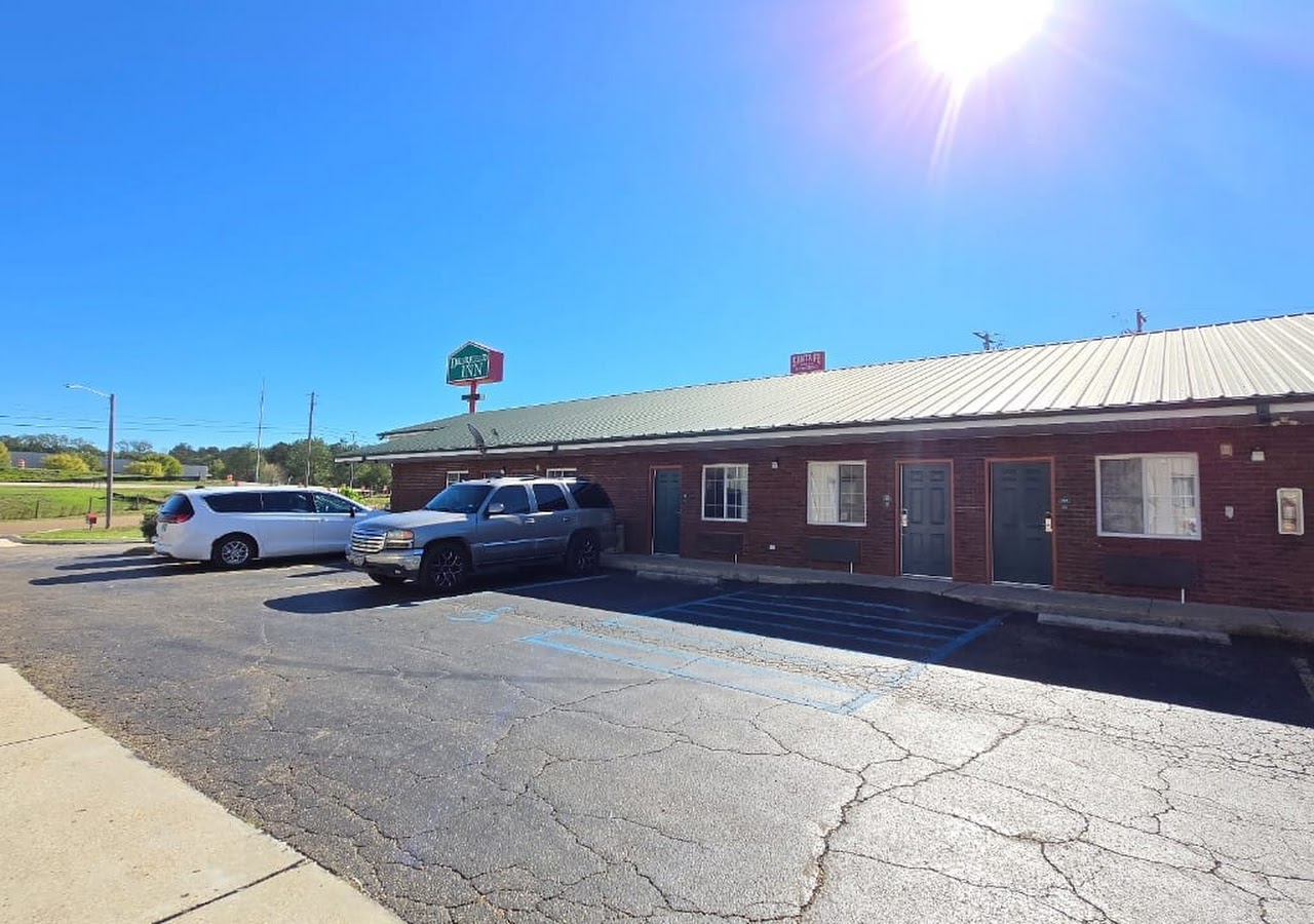Deerfield Inn McComb I-55 — photo 1