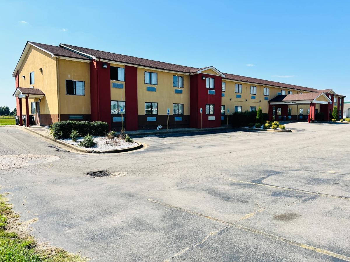 Rosewood Inn By OYO Union City I-69 — photo 1