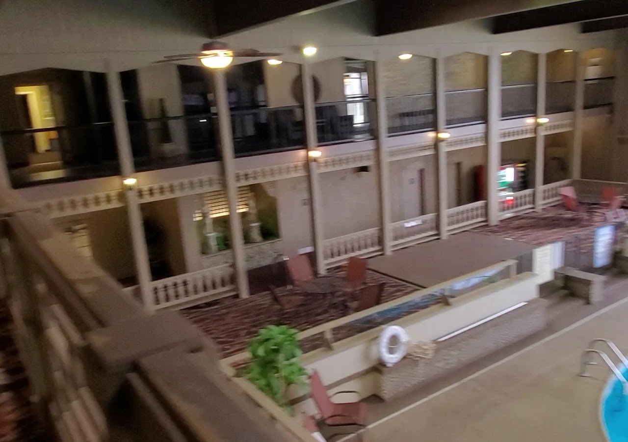 The Derby Hotel Louisville North — photo 2
