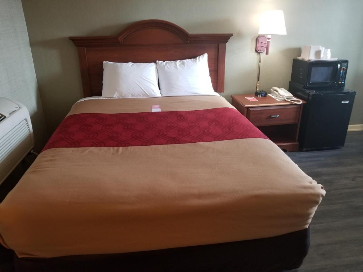 Falls Inn — photo 1