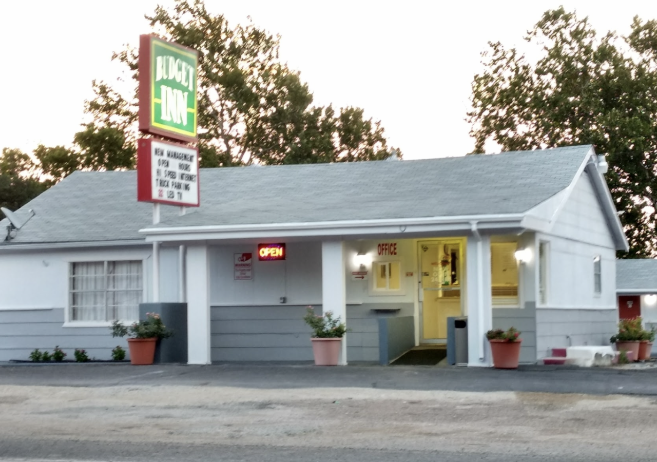 Budget Inn - Hamilton, TX — photo 1