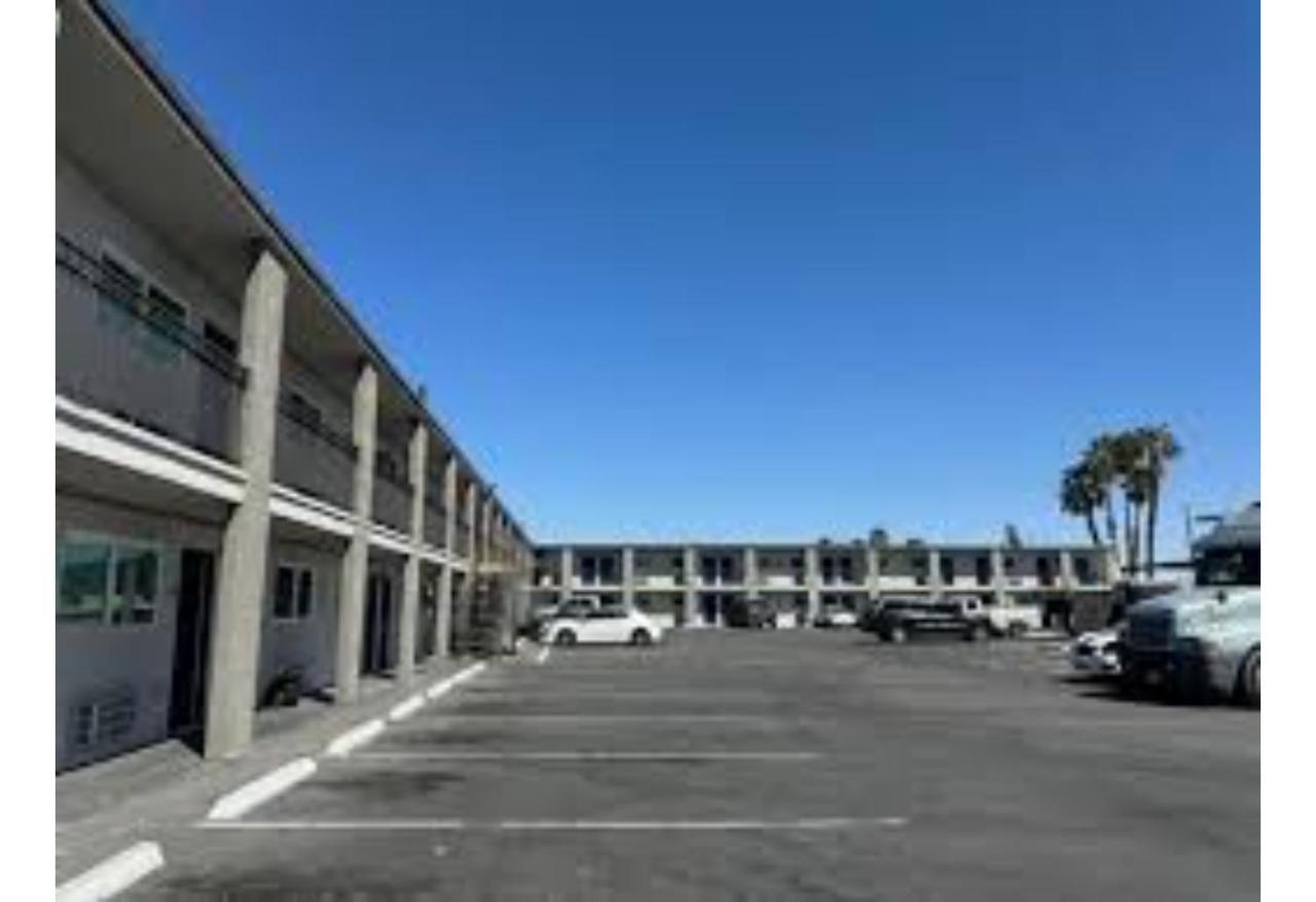 Vegas Verde Motel — photo 1