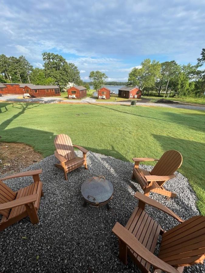 Cowan Creek Lodges — photo 1