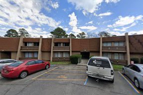 2 Bed/ 1 Bath efficiency Apartment- Close to Downtown! — photo 1