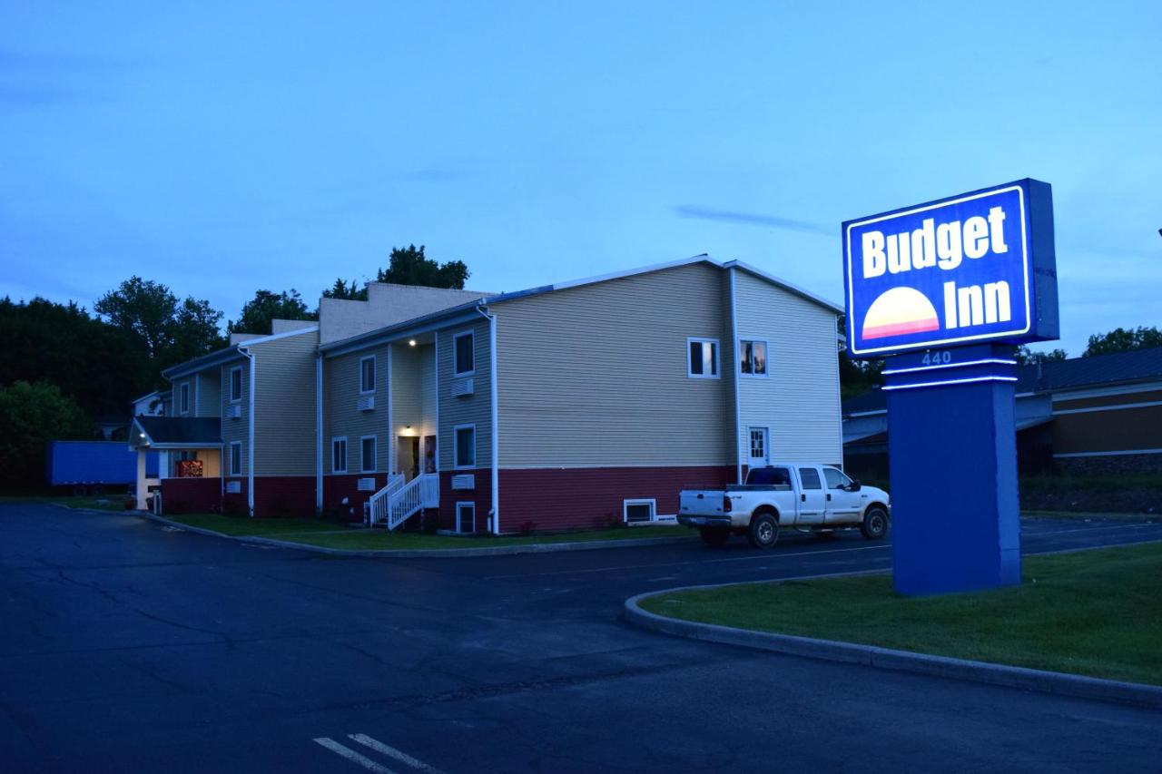 Budget Inn Ontario — photo 1