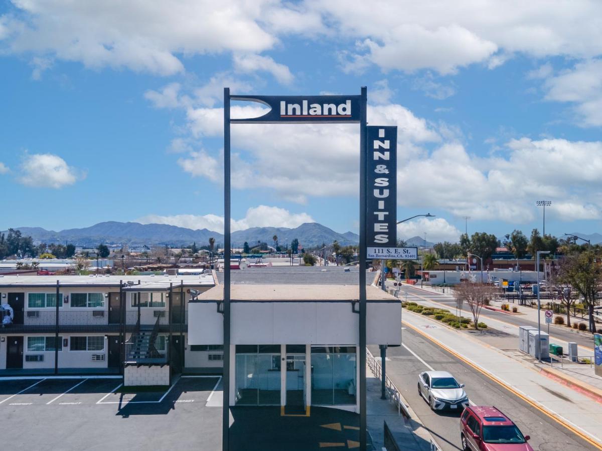 Inland Inn & Suites — photo 1