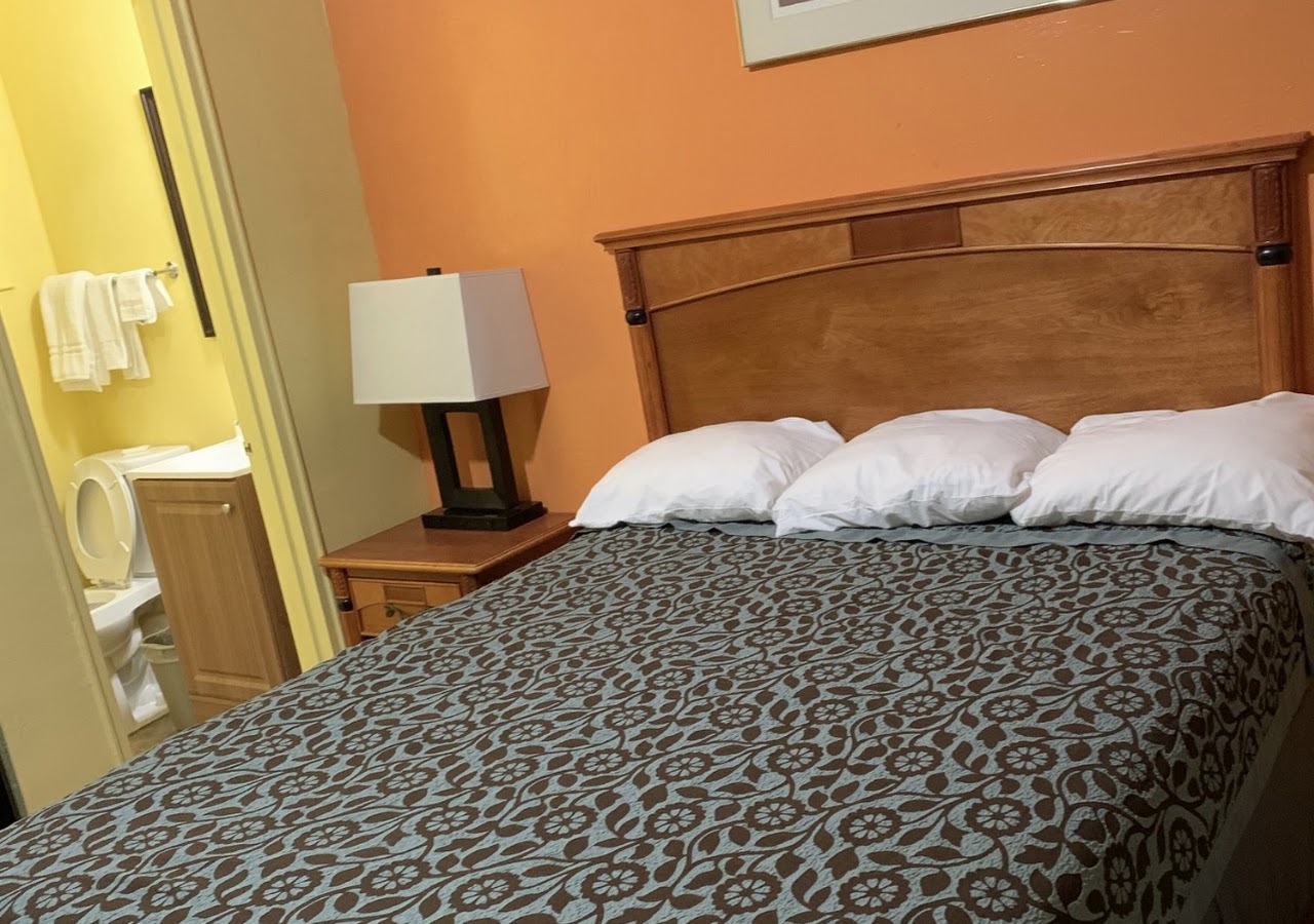 Lariat Motel — photo 3