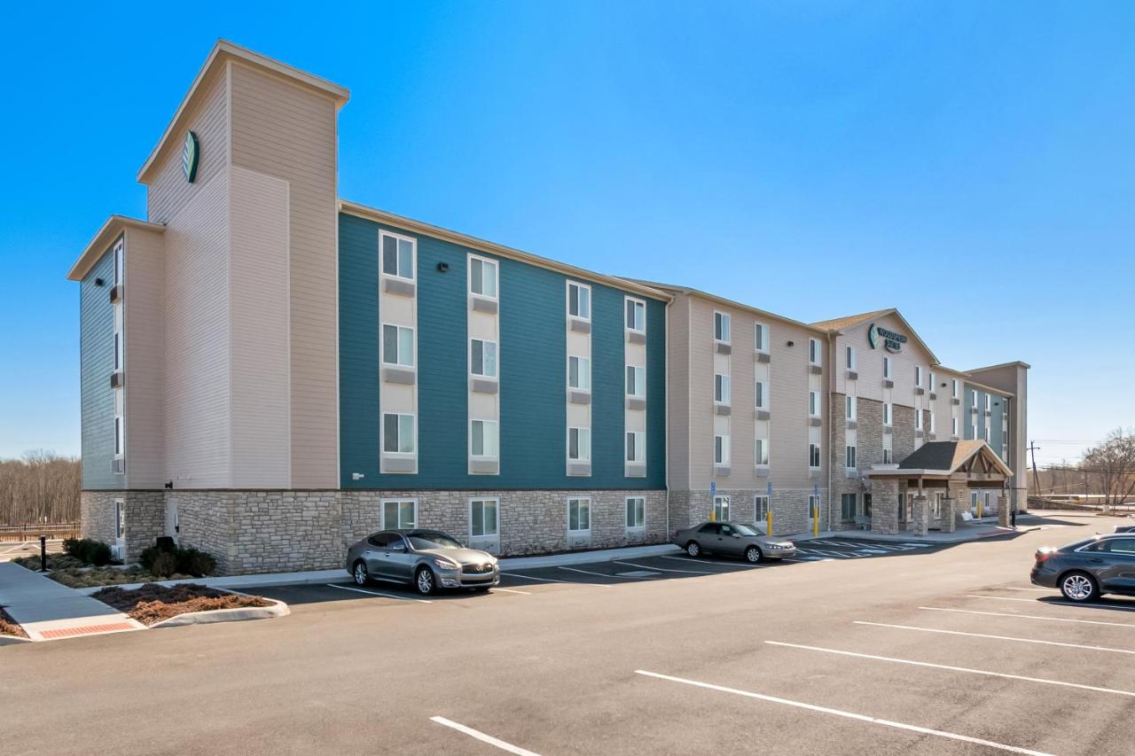 WoodSpring Suites Newington — photo 1