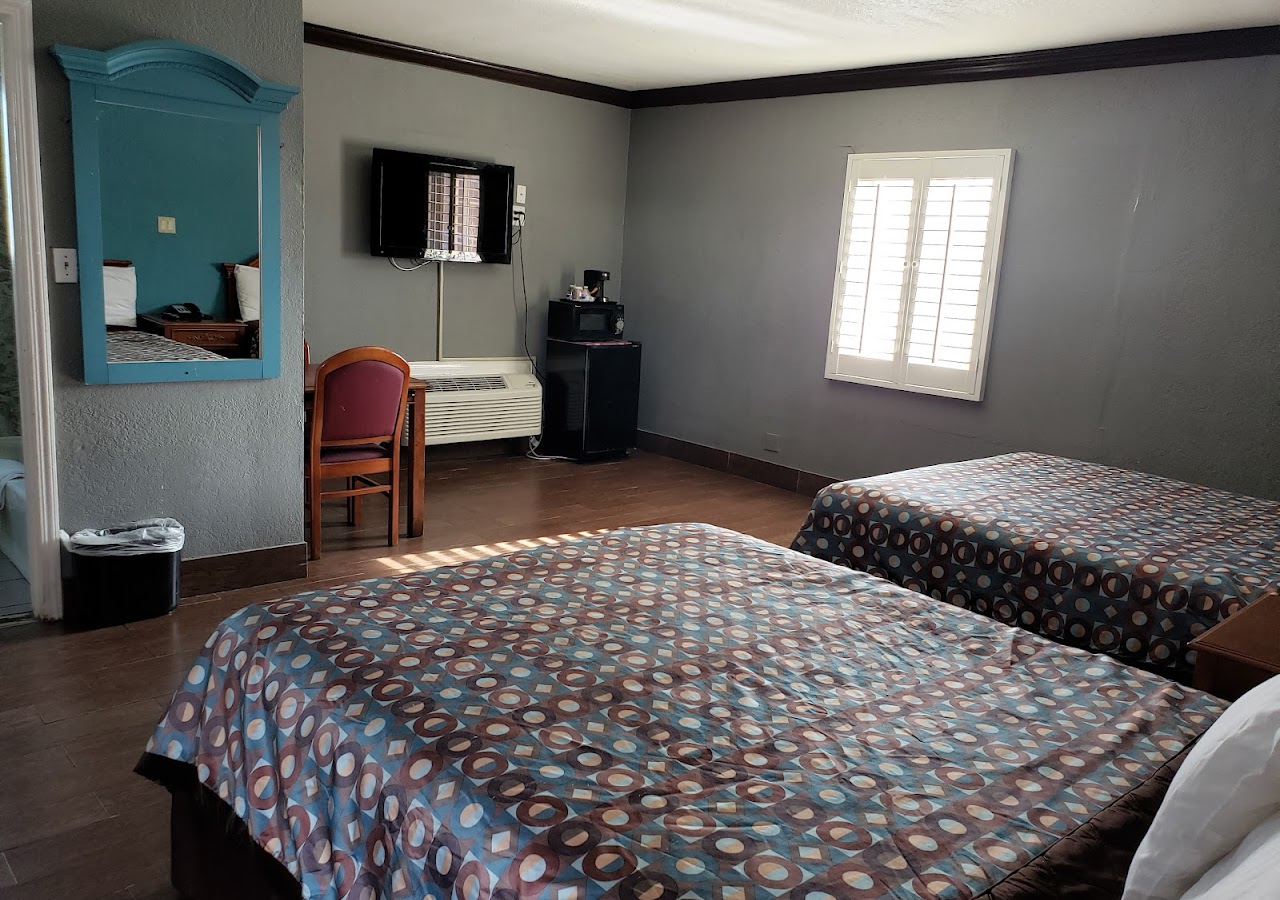 Eagle Inn Motel — photo 1