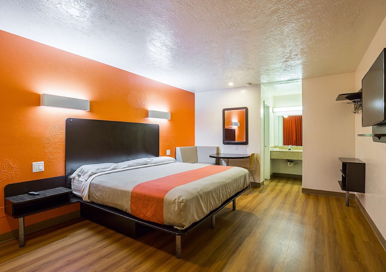 Budget Motel — photo 2