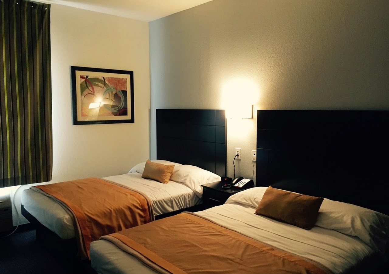The Republic Hotel — photo 3