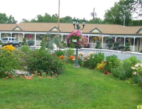 Cheshire Welcome Inn — photo 1