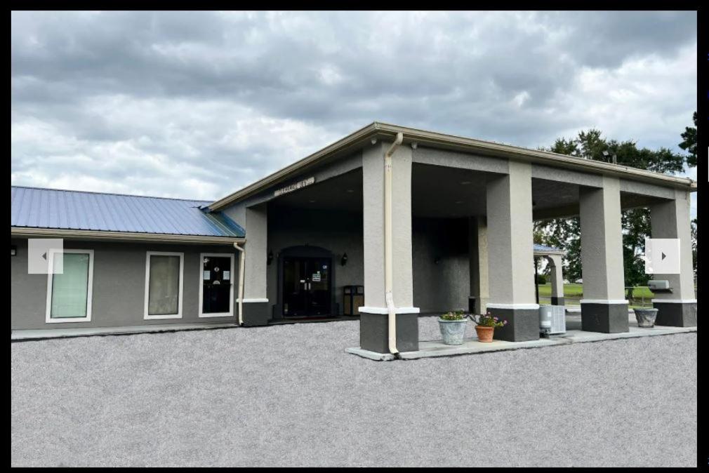 Adams Motel — photo 1