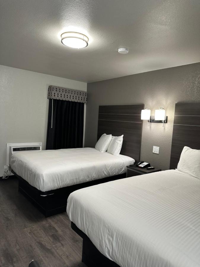 Sleepy Traveler Motel — photo 1