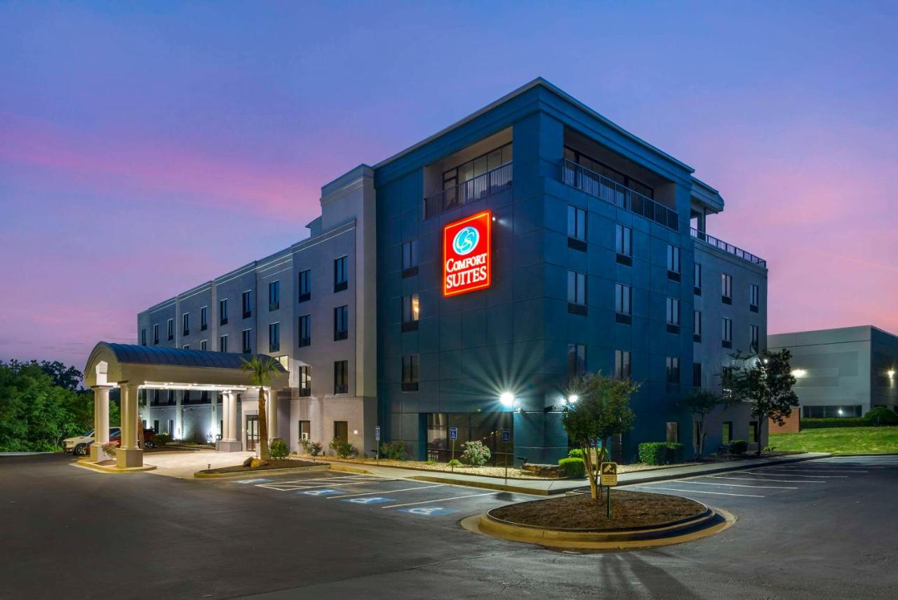 Comfort Suites Atlanta Airport — photo 1