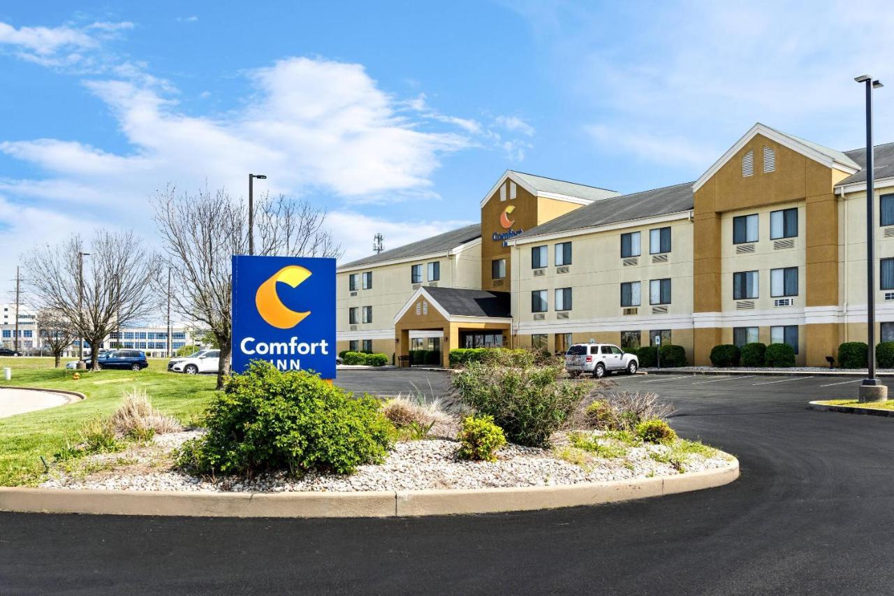 Esquire Inn-Evansville — photo 1