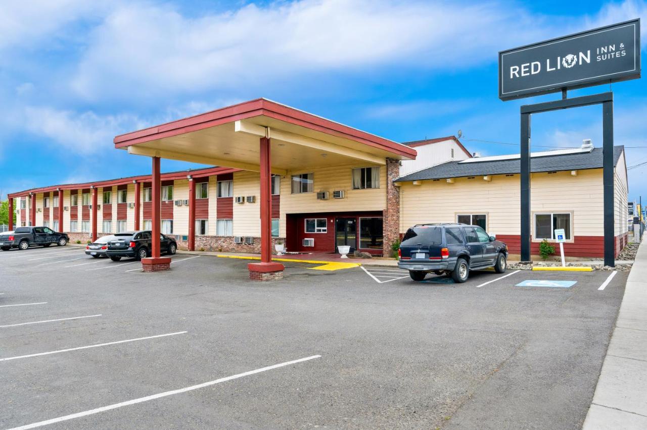 Red Carpet Motor Inn — photo 1
