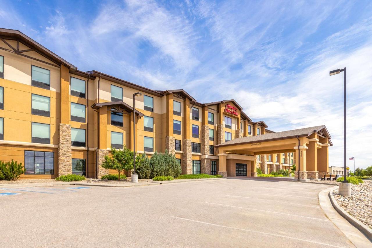 Fountain Inn & Suites — photo 1