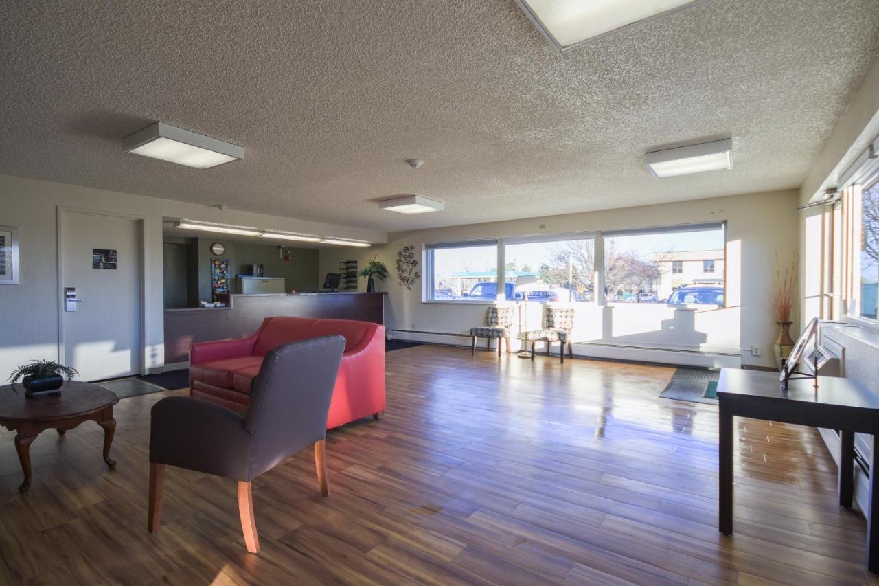 Crossland Denver - Lakewood West — photo 1