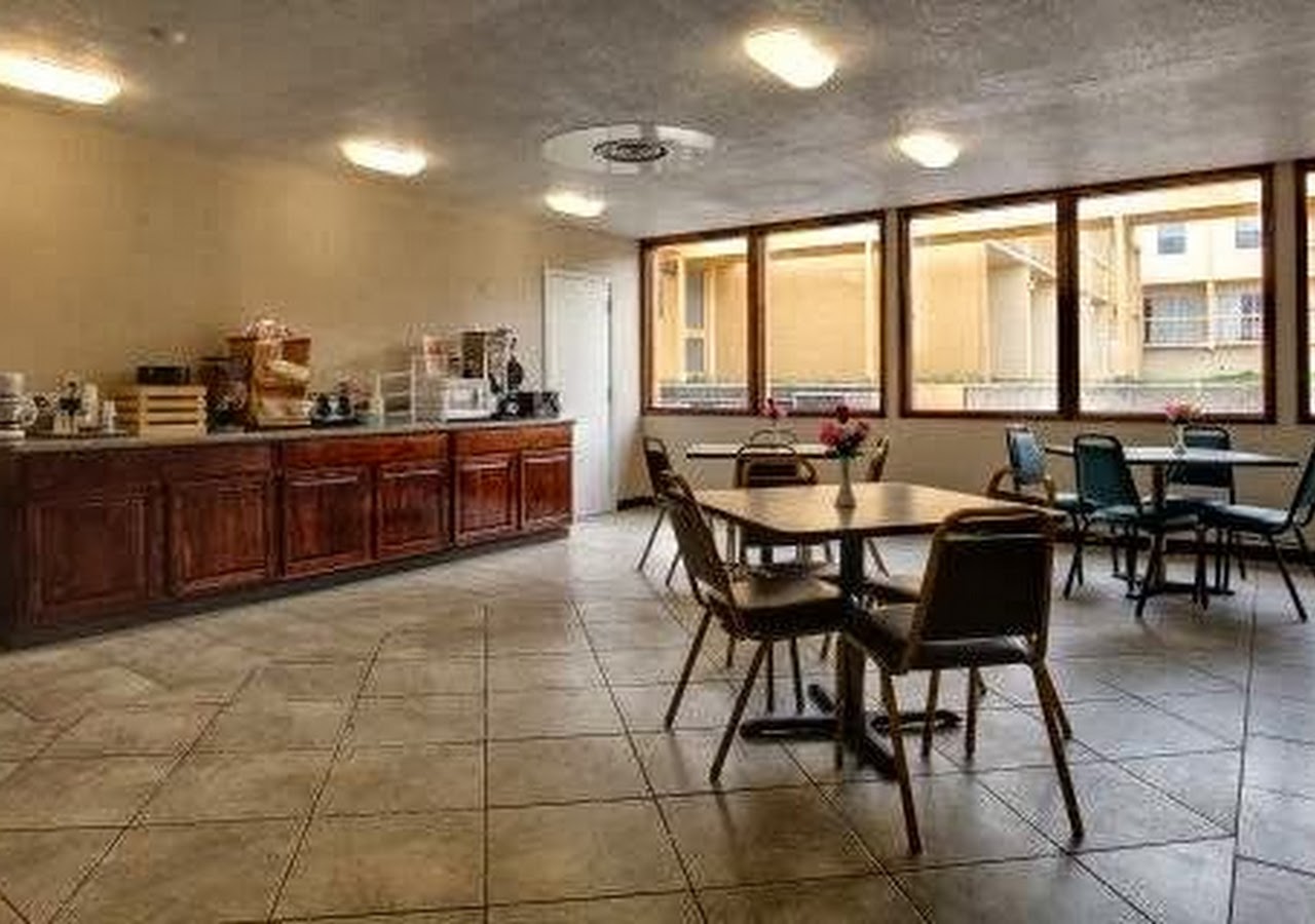 Woodville Inn — photo 2