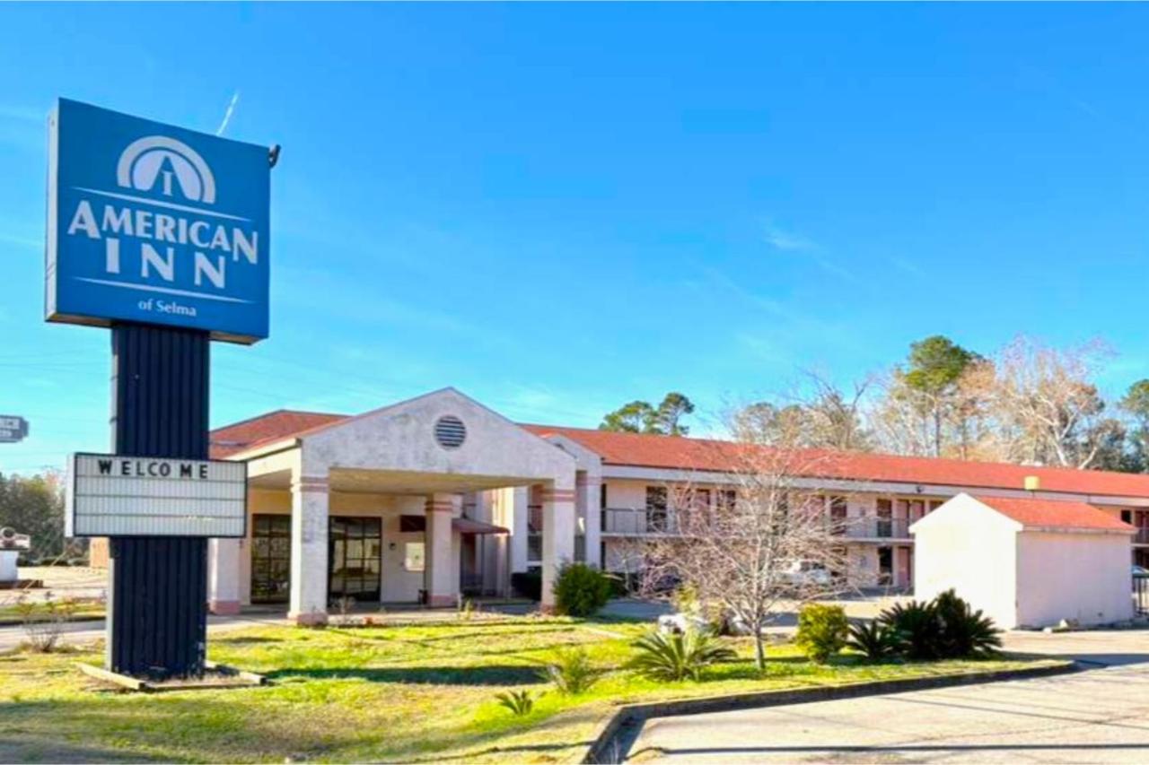 Economy Inn — photo 1