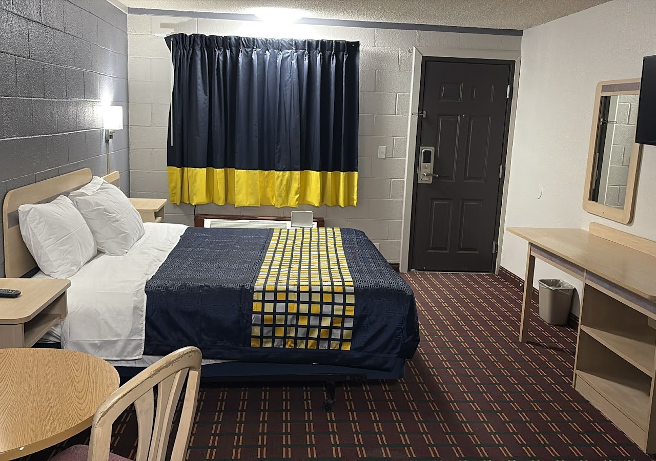 Sage and Sand Motel — photo 2