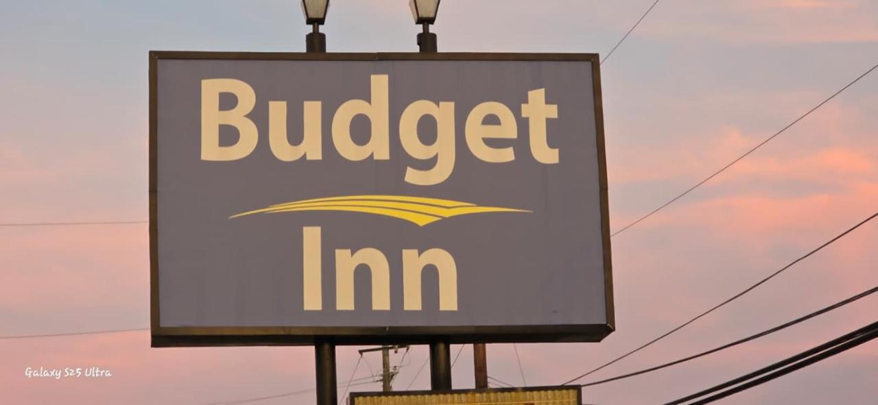 Budget Inn — photo 1