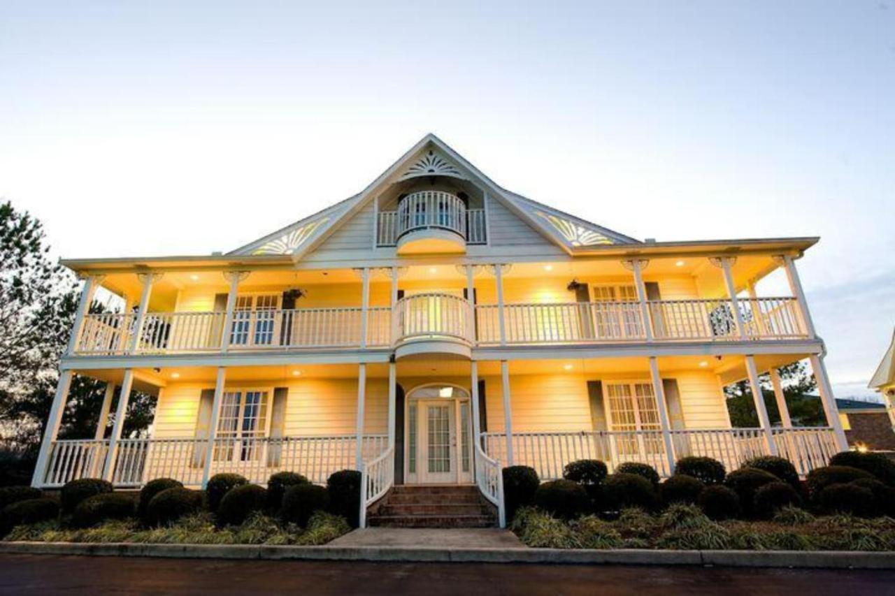 Plantation Oaks Suites & Inn — photo 1