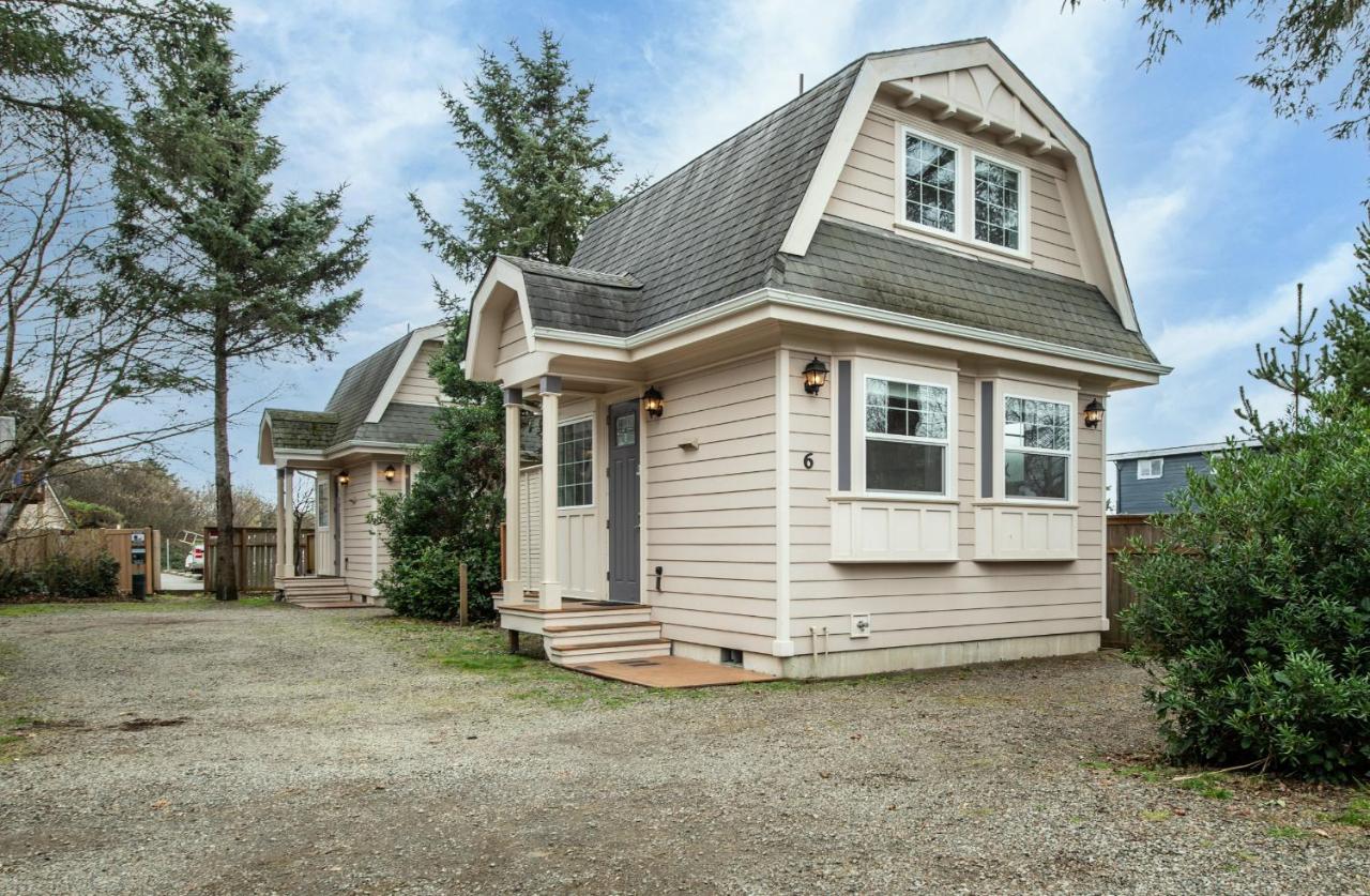 Sea Breeze Cottages — photo 1