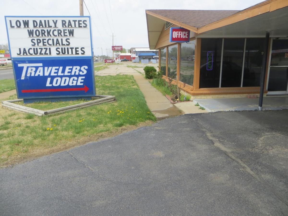 Traveler's Lodge — photo 1